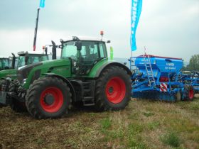 Lemken Feldtag auf unserem Hof 2009 (12).JPG