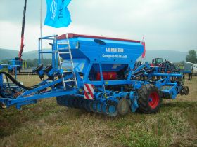 Lemken Feldtag auf unserem Hof 2009 (1).JPG